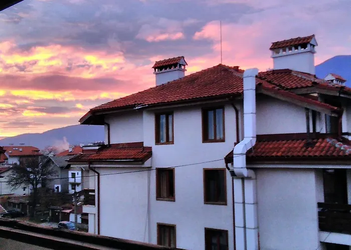 Apartment Solar Nest With Fireplace And Mountain View - Near Lift And Center