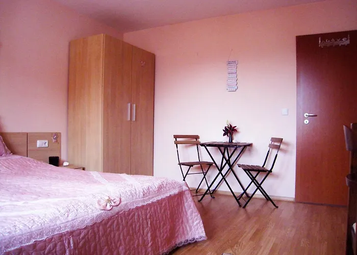 Apartman Solar Nest With Fireplace And Mountain View - Near Lift And Center Banszko