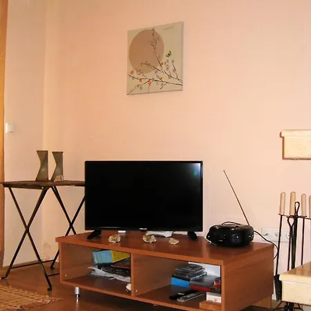 Апартамент Solar Nest With Fireplace And Mountain View - Near Ski Lift And Center Банско