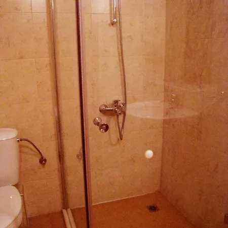 Solar Nest With Fireplace And Mountain View - Near Ski Lift And Center Апартамент *