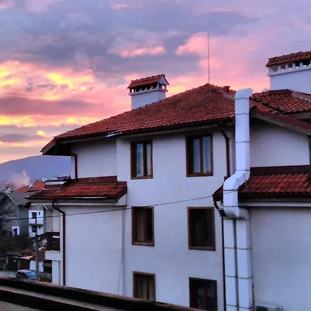 Апартамент Solar Nest With Fireplace And Mountain View - Near Ski Lift And Center